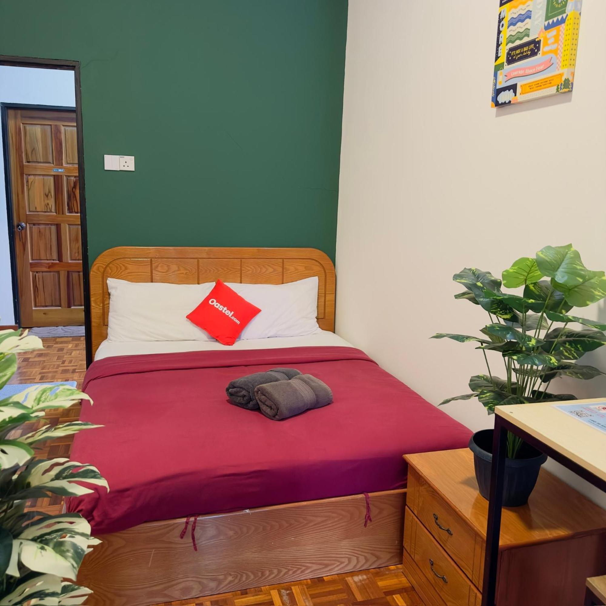 100 Oastel Coliving Hotel Tanah Rata Exterior photo
