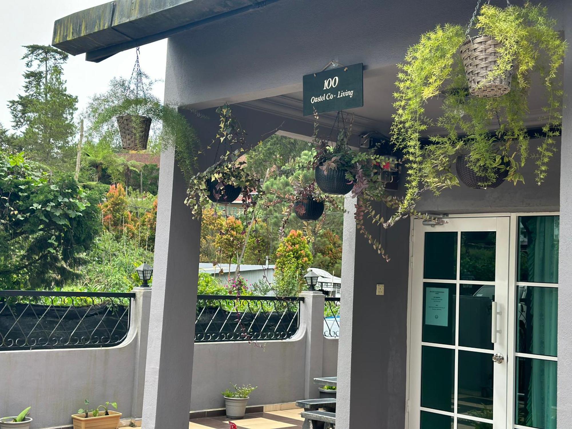 100 Oastel Coliving Hotel Tanah Rata Exterior photo