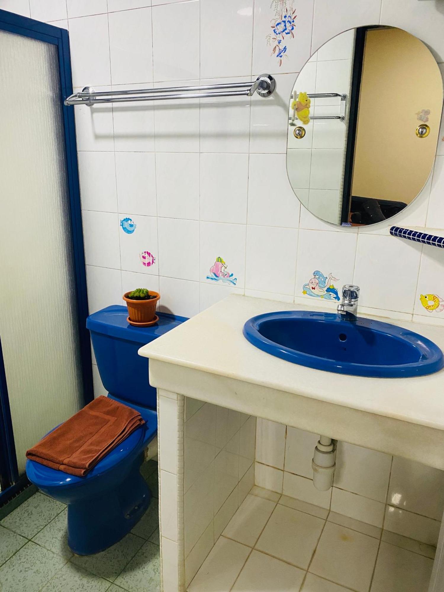 100 Oastel Coliving Hotel Tanah Rata Room photo